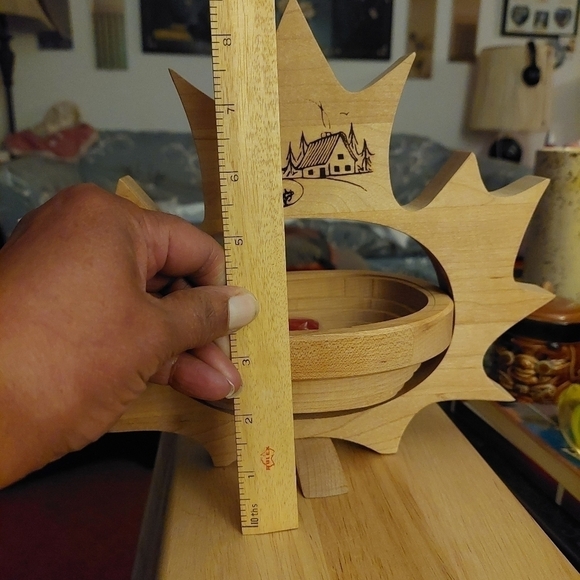 Handmade Collapsible Wooden Basket/Trivet - Picture 7 of 7